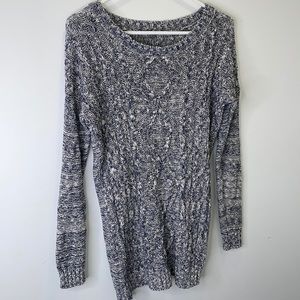 🔴4/$16: Charolette Russe Sweater size M